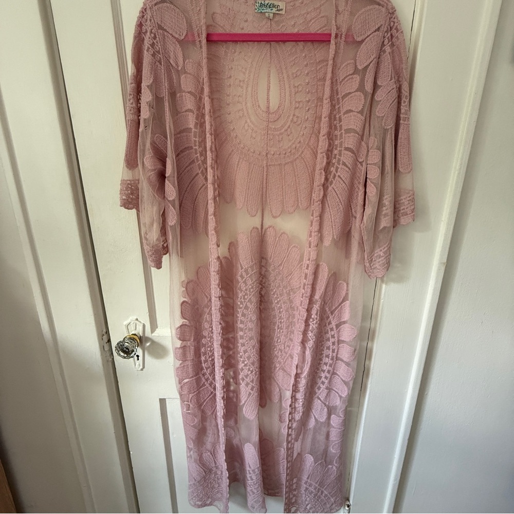 Rebellion Again Blush Embroidered Kimono Duster Oversize S